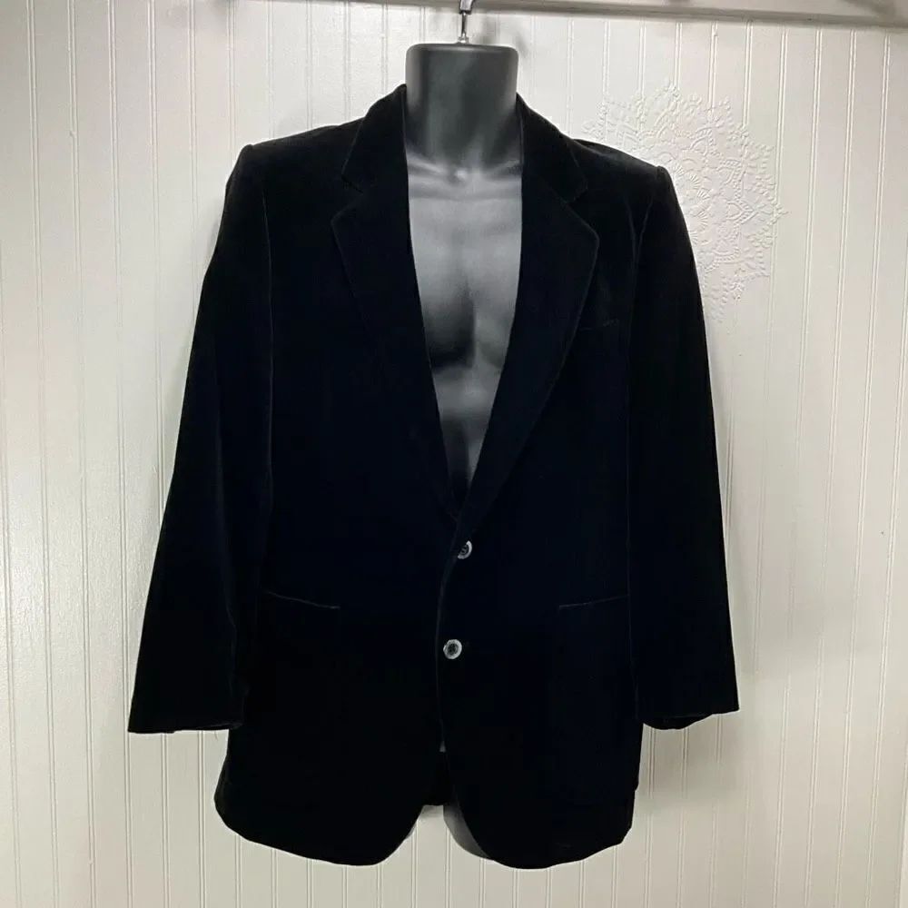 VINTAGE IVES SAINT LAURENT Velvet Blazer